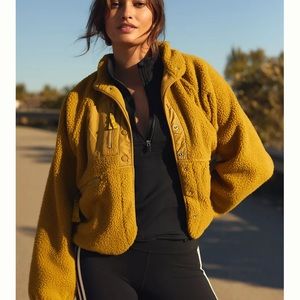 NWT FREE PEOPLE Hit The Slopes Fleece Jacket xs